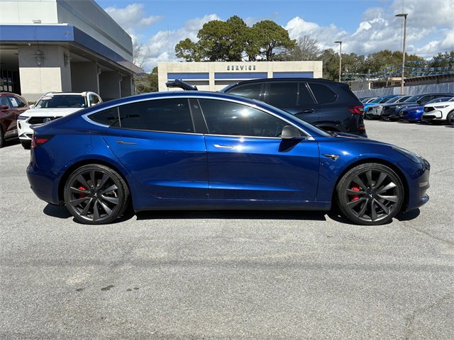 Used 2020 Tesla Model 3 Performance image 3
