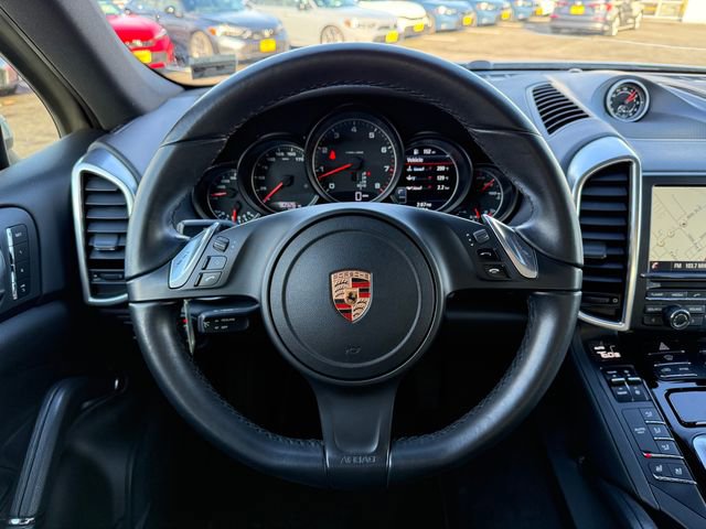Used 2014 Porsche Cayenne w/ Basic Package image 23