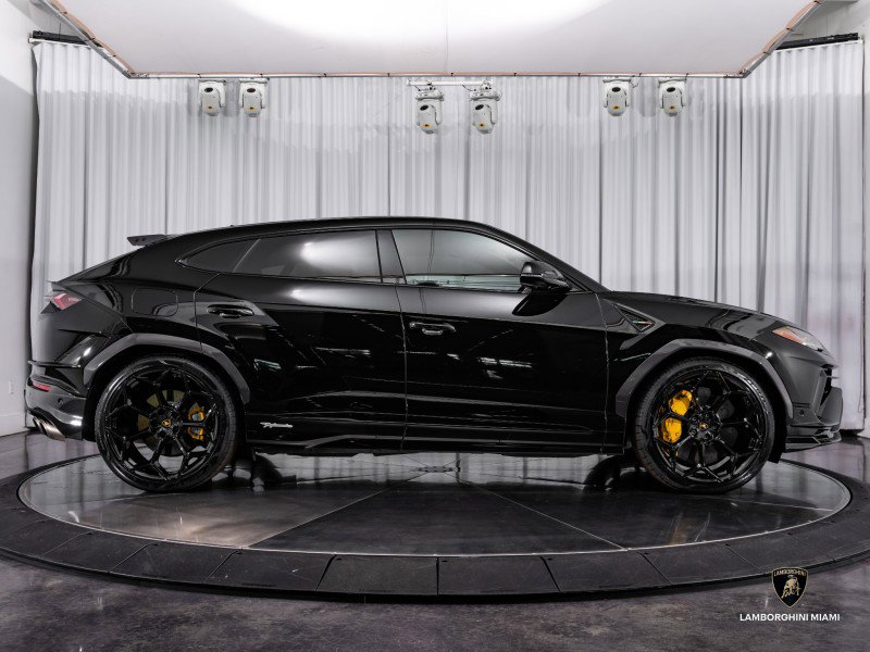 Used 2024 Lamborghini Urus Performante image 16
