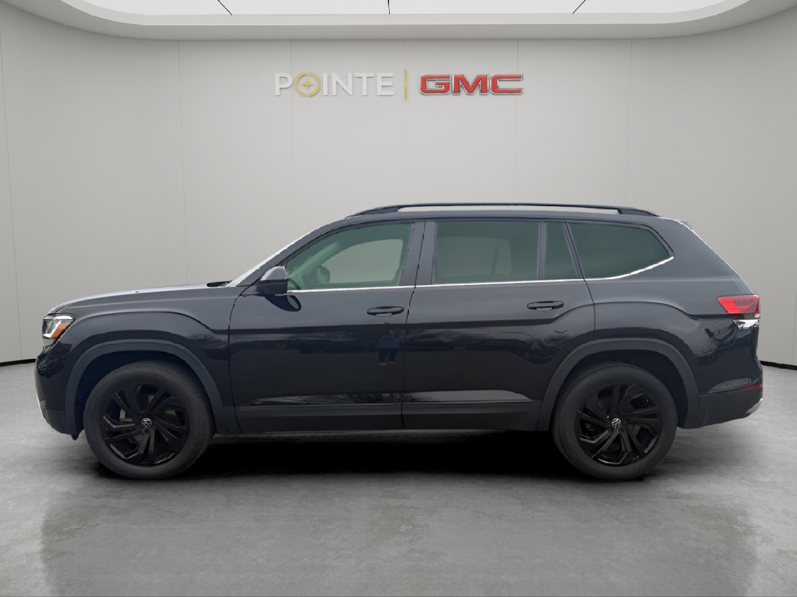 Used 2023 Volkswagen Atlas SE image 18