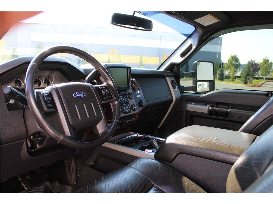 Used 2013 Ford F350 Lariat AWD/4WD image 9