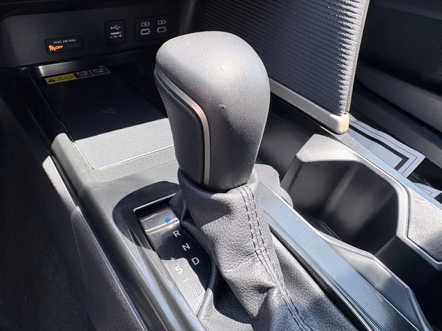 Used 2025 Toyota Camry SE FWD image 20