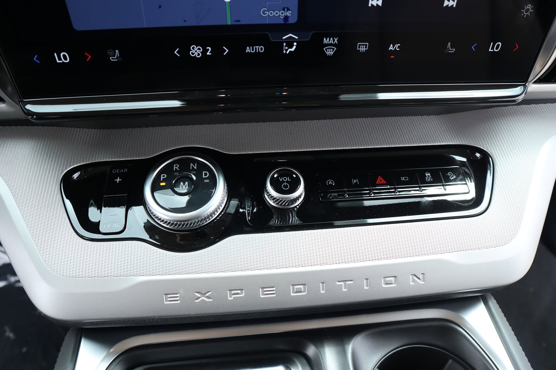 New 2026 Ford Expedition Active AWD/4WD image 9