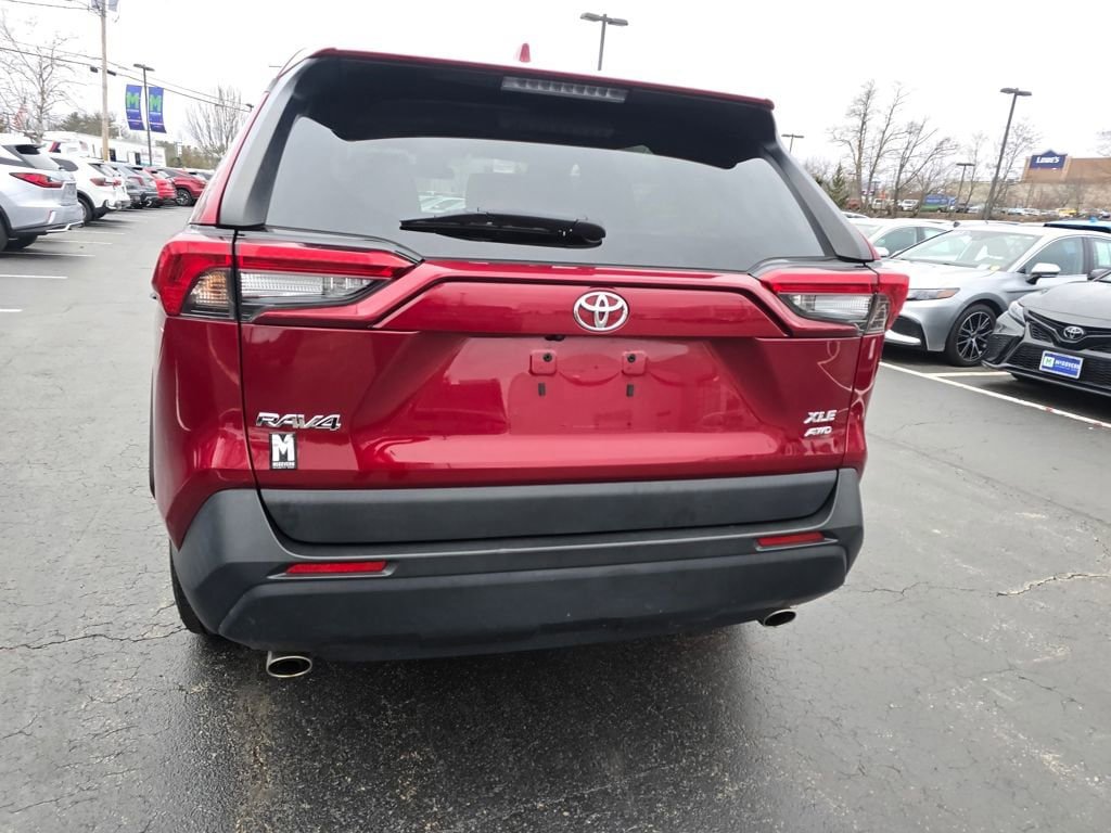 Used 2023 Toyota RAV4 XLE AWD/4WD image 7