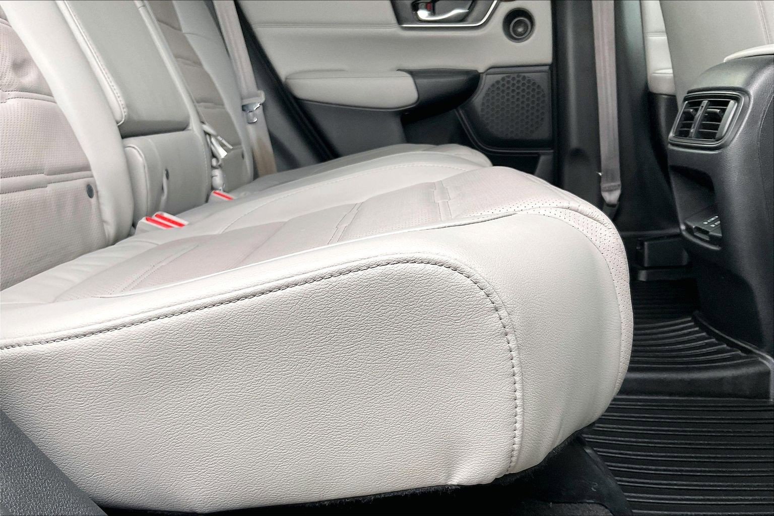 Used 2017 Honda CR-V EX-L image 18