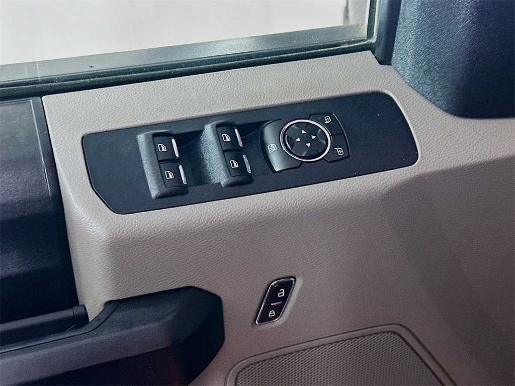 Used 2020 Ford F450 XL w/ Power Equipment Group image 25