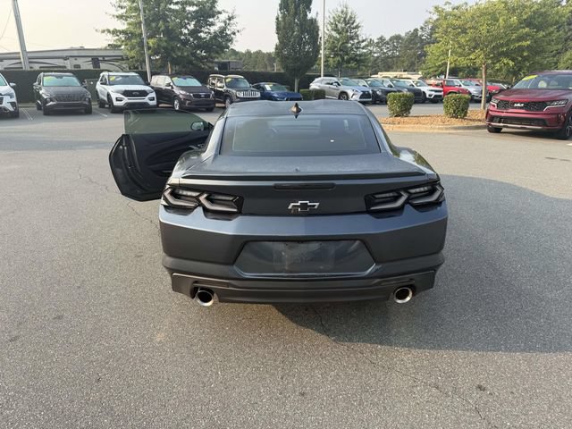Used 2023 Chevrolet Camaro LT w/ Technology Package RWD image 7