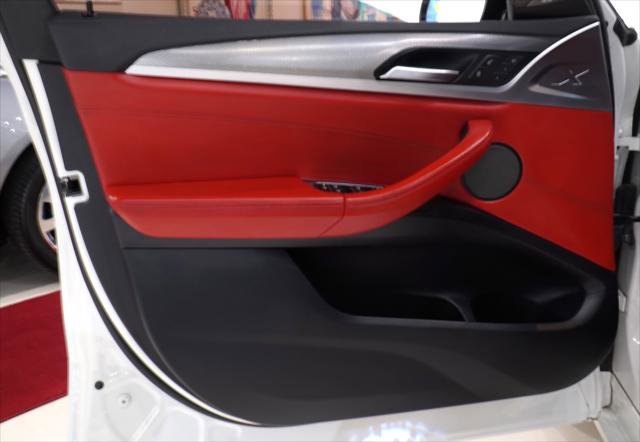 Used 2019 BMW X4 M40i image 12