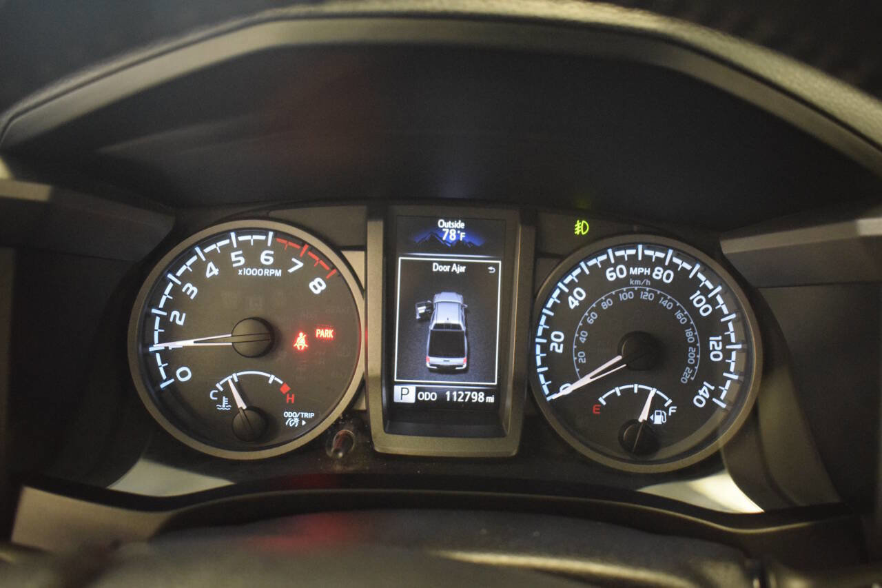 Used 2017 Toyota Tacoma TRD Off-Road image 54