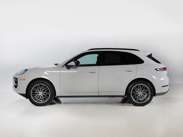 New 2026 Porsche Cayenne AWD/4WD image 2