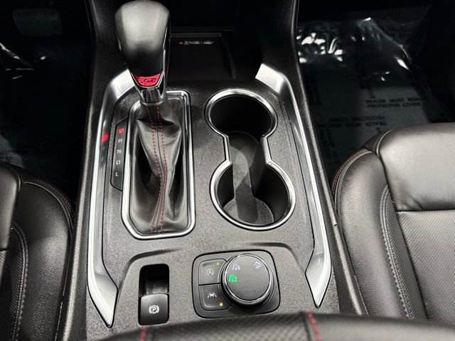 Used 2023 Chevrolet Traverse RS image 42