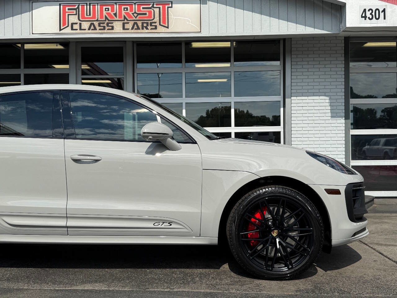 Used 2025 Porsche Macan GTS image 11