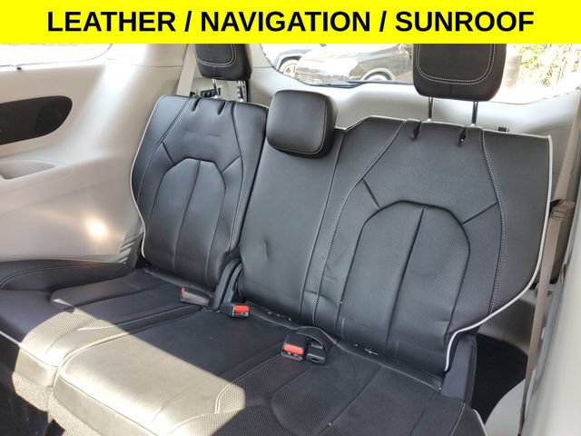 Used 2022 Chrysler Pacifica Limited FWD image 34