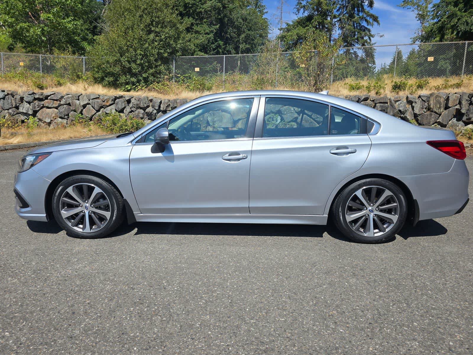 Used 2019 Subaru Legacy 2.5i Limited w/ Popular Package #2A AWD/4WD image 3