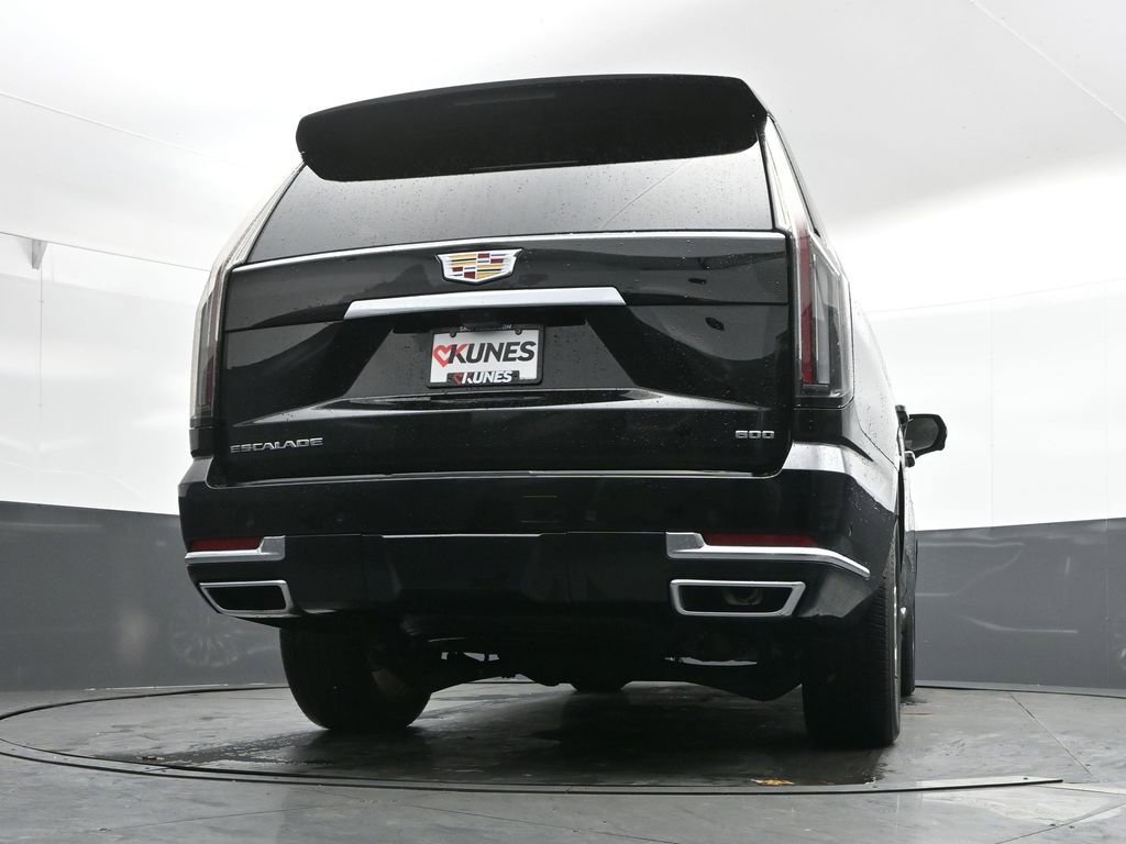 Used 2025 Cadillac Escalade Premium Luxury w/ Touring Package image 48