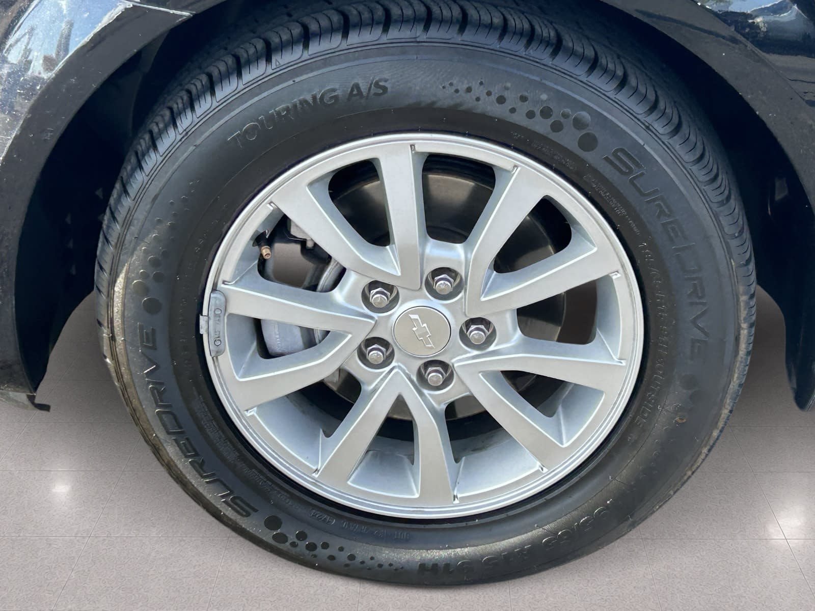 Used 2019 Chevrolet Sonic LT FWD image 11