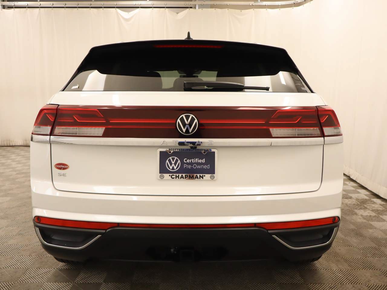 Certified 2026 Volkswagen Atlas Cross Sport SE FWD image 6