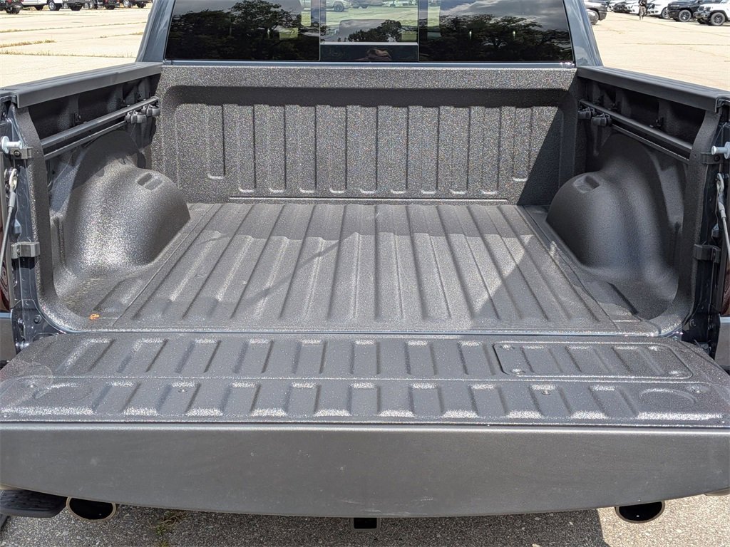 New 2026 RAM 1500 Laramie w/ Night Edition image 30