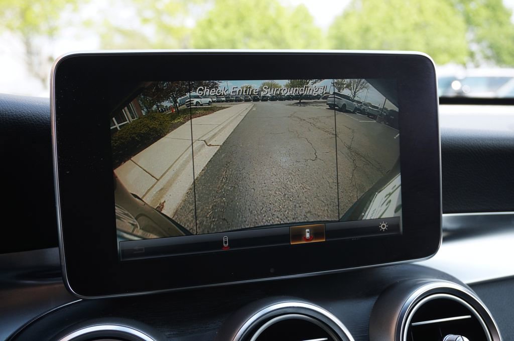 Used 2018 Mercedes-Benz GLC 300 4MATIC image 21
