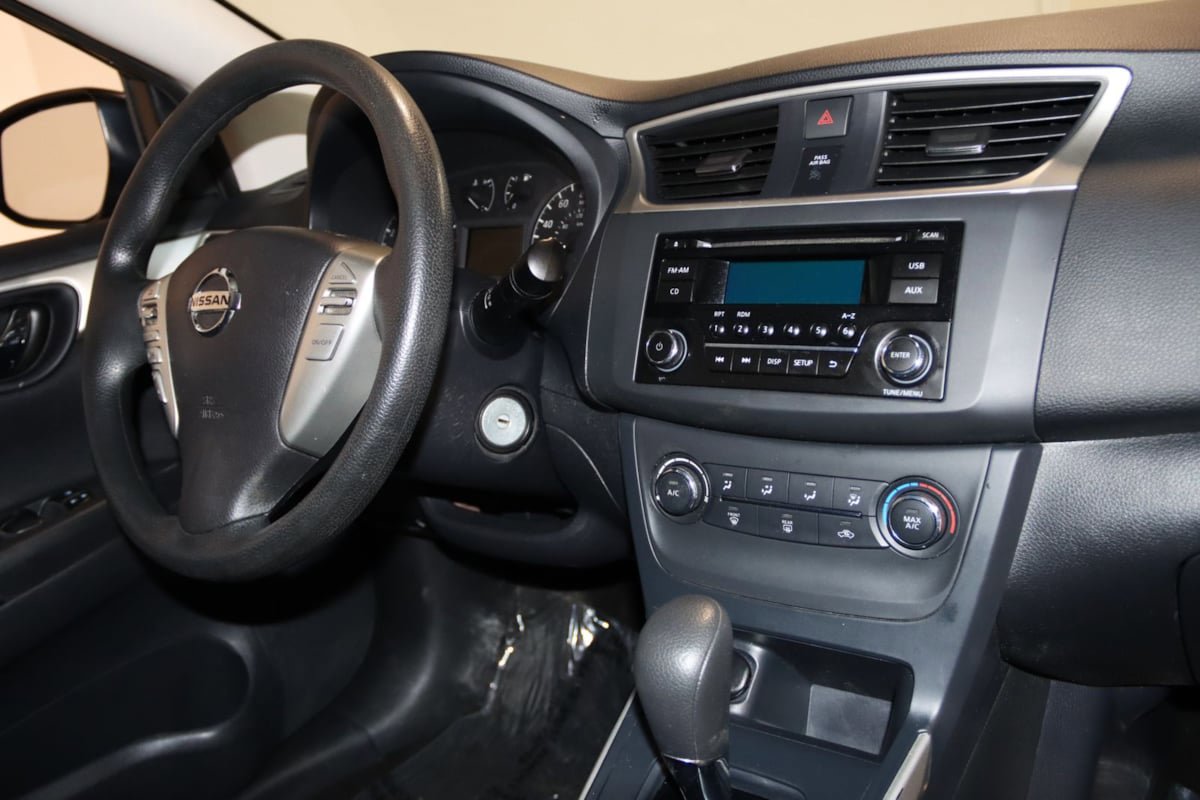 Used 2017 Nissan Sentra S FWD image 51