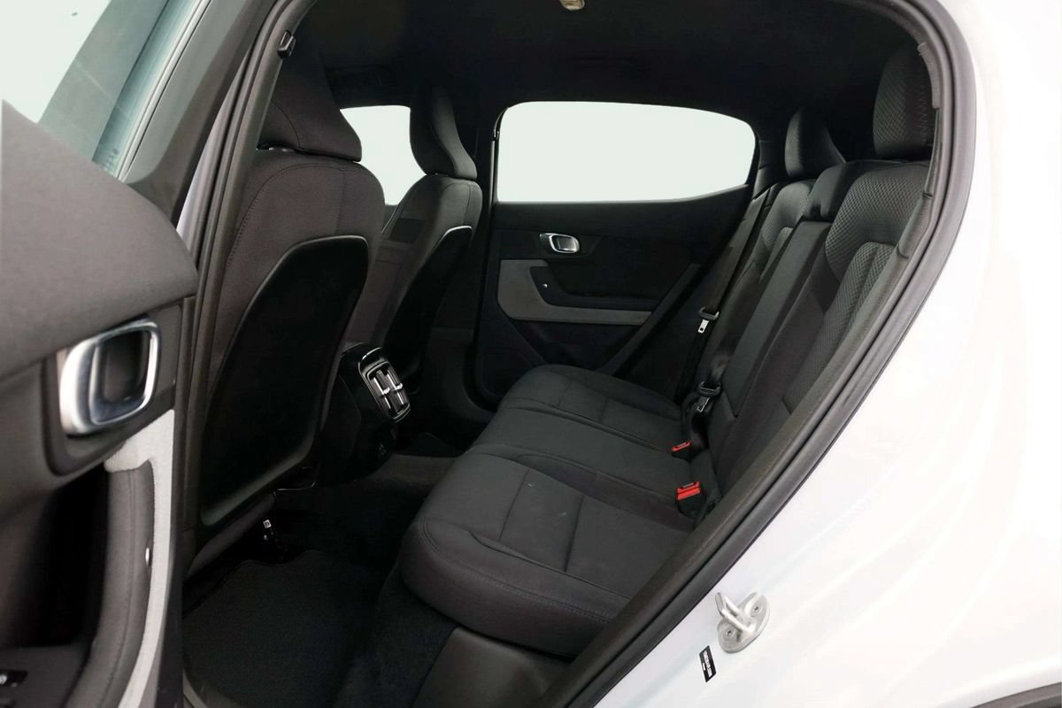 Used 2023 Polestar Polestar 2 w/ Pilot Pack AWD/4WD image 17