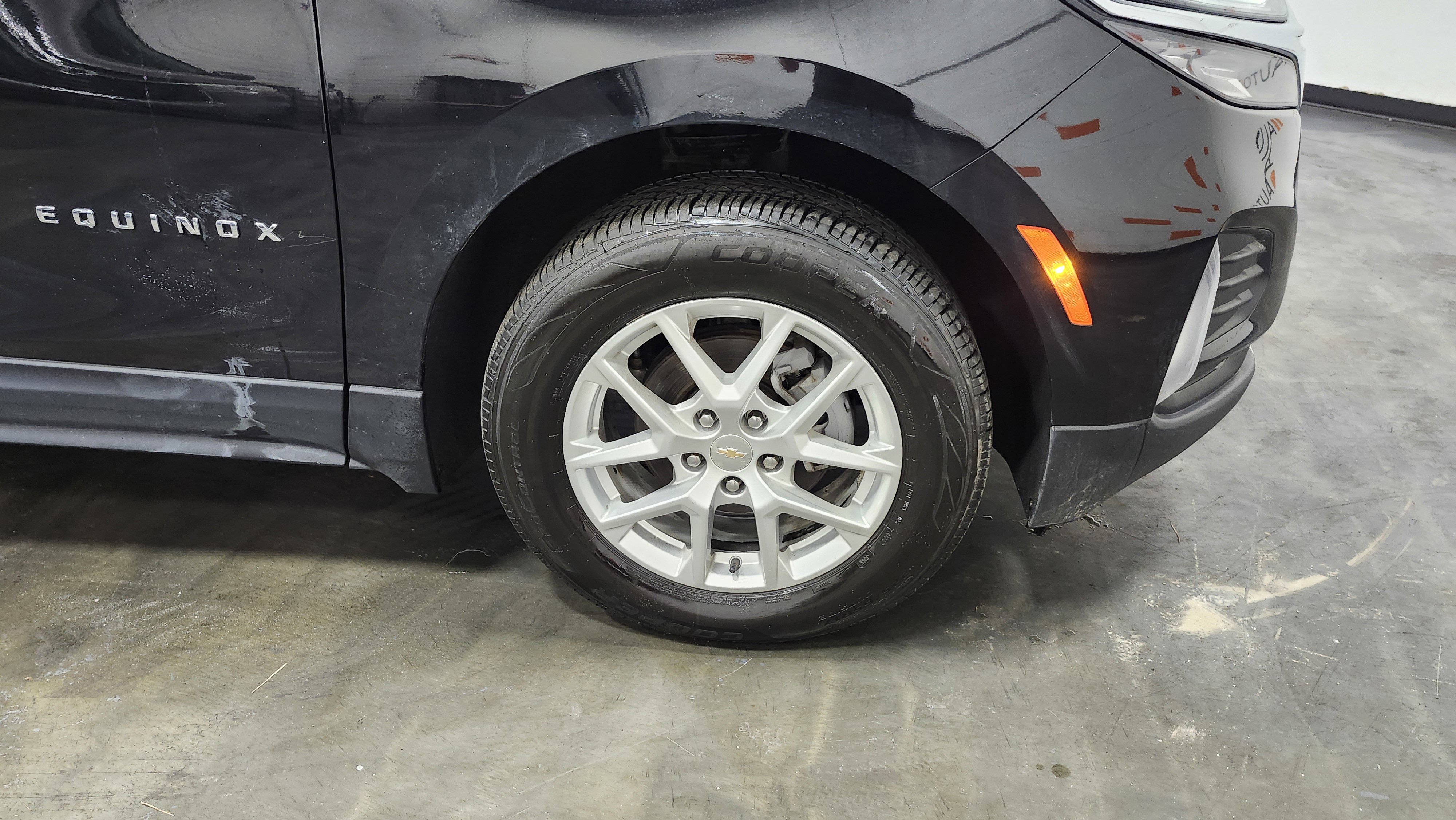 Used 2023 Chevrolet Equinox LT image 10