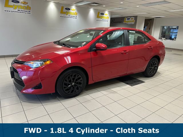 Used 2018 Toyota Corolla LE image 2
