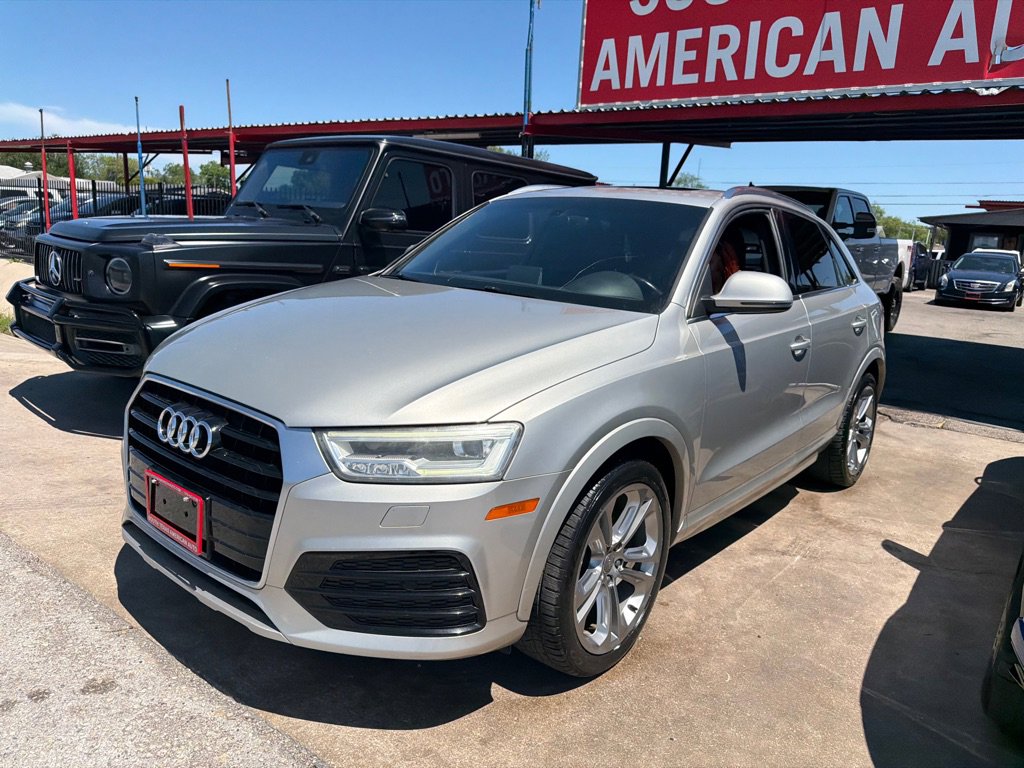 Used 2016 Audi Q3 2.0T Prestige AWD/4WD image 3