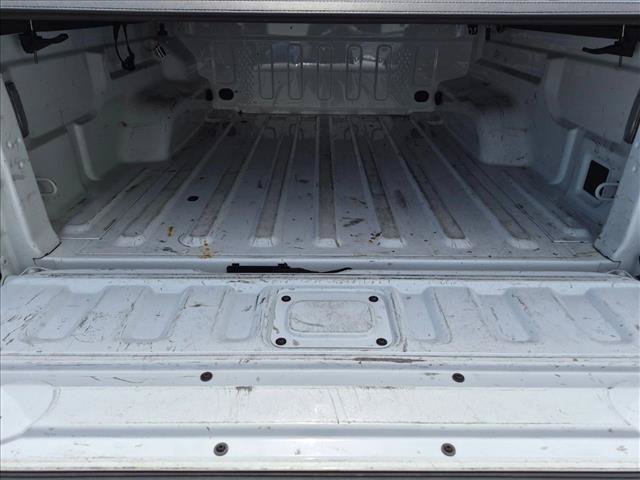 Used 2021 Jeep Gladiator Overland AWD/4WD image 6