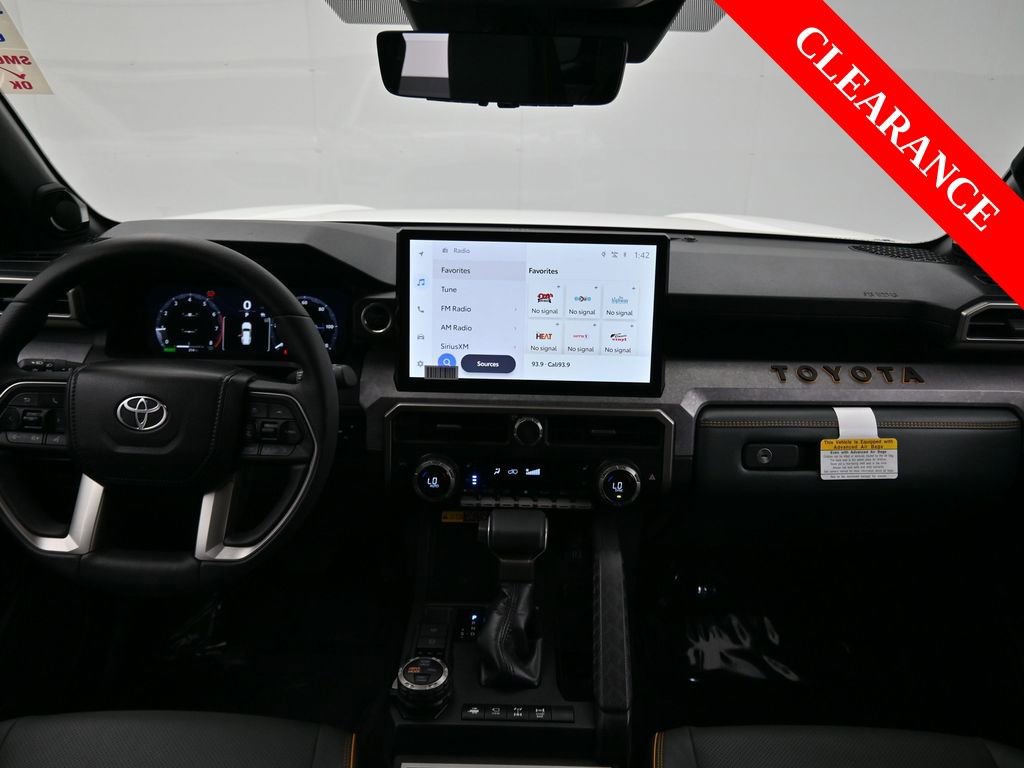 Used 2025 Toyota 4Runner 4WD image 36