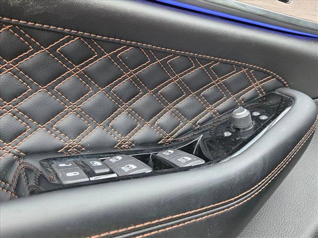 Used 2021 Jeep Grand Cherokee L Summit w/ Luxury Tech Group V image 17