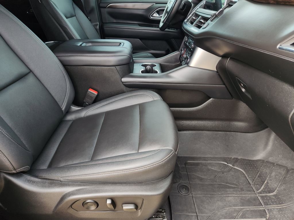 Used 2023 Chevrolet Tahoe LT w/ LT Signature Plus Package image 18