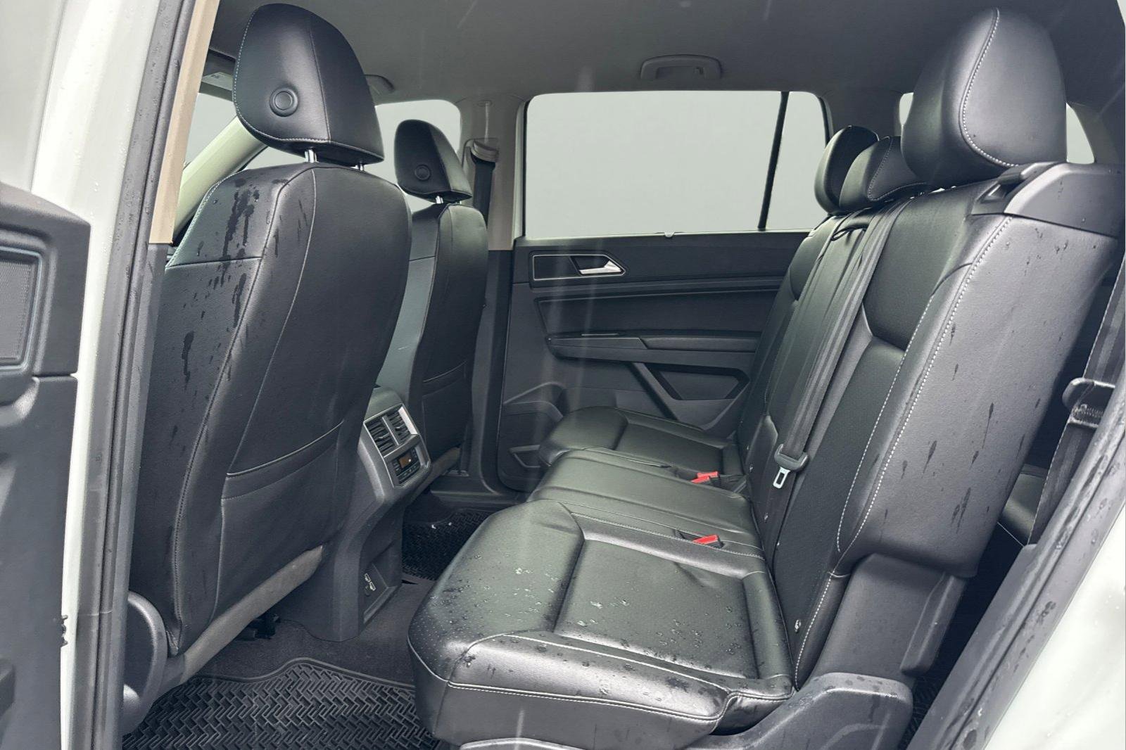 Used 2018 Volkswagen Atlas SE image 5