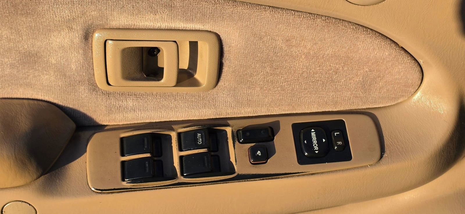 Used 2003 Toyota Tacoma PreRunner RWD image 12