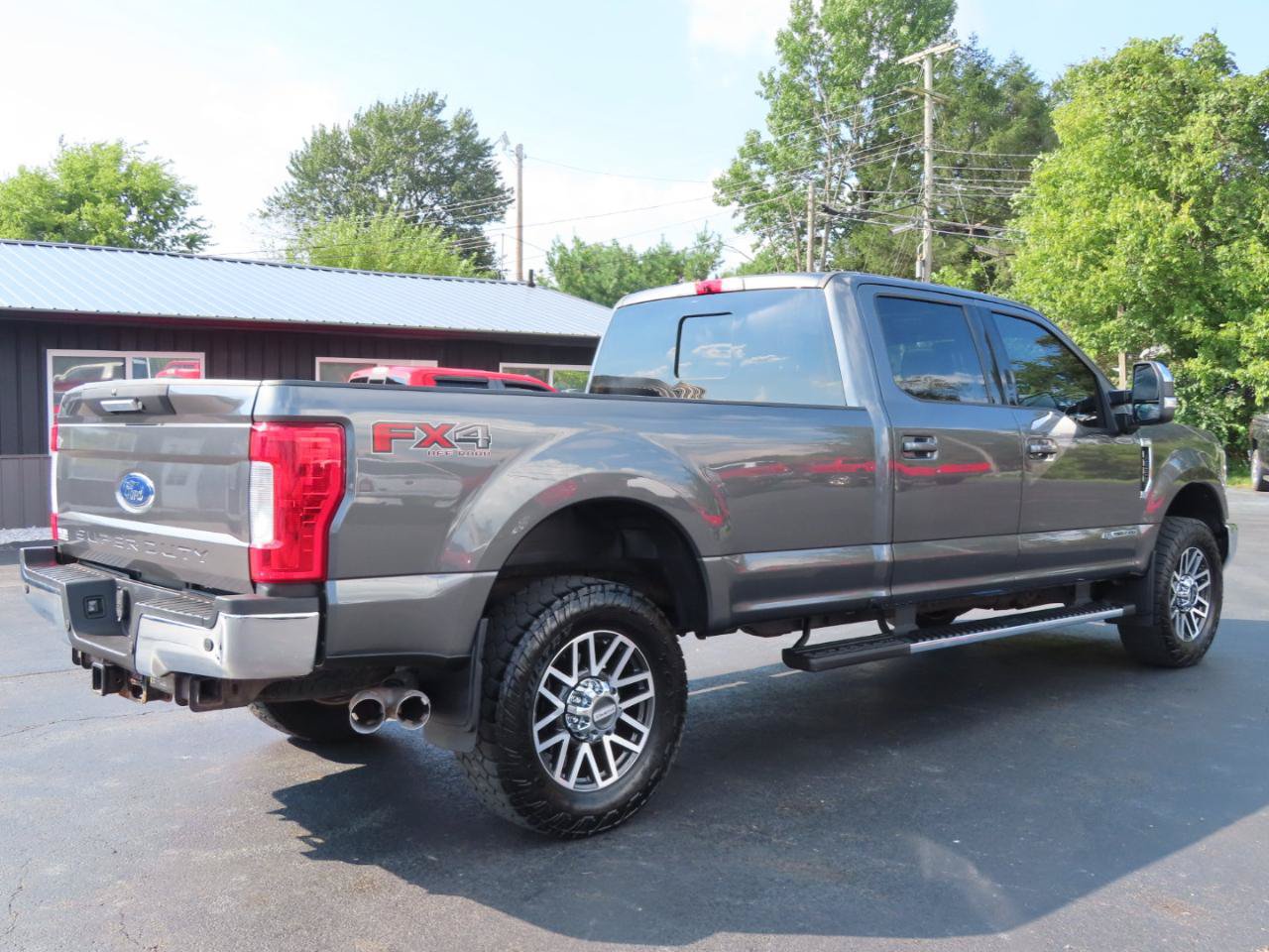Used 2019 Ford F350 Lariat w/ Lariat Value Package AWD/4WD image 6