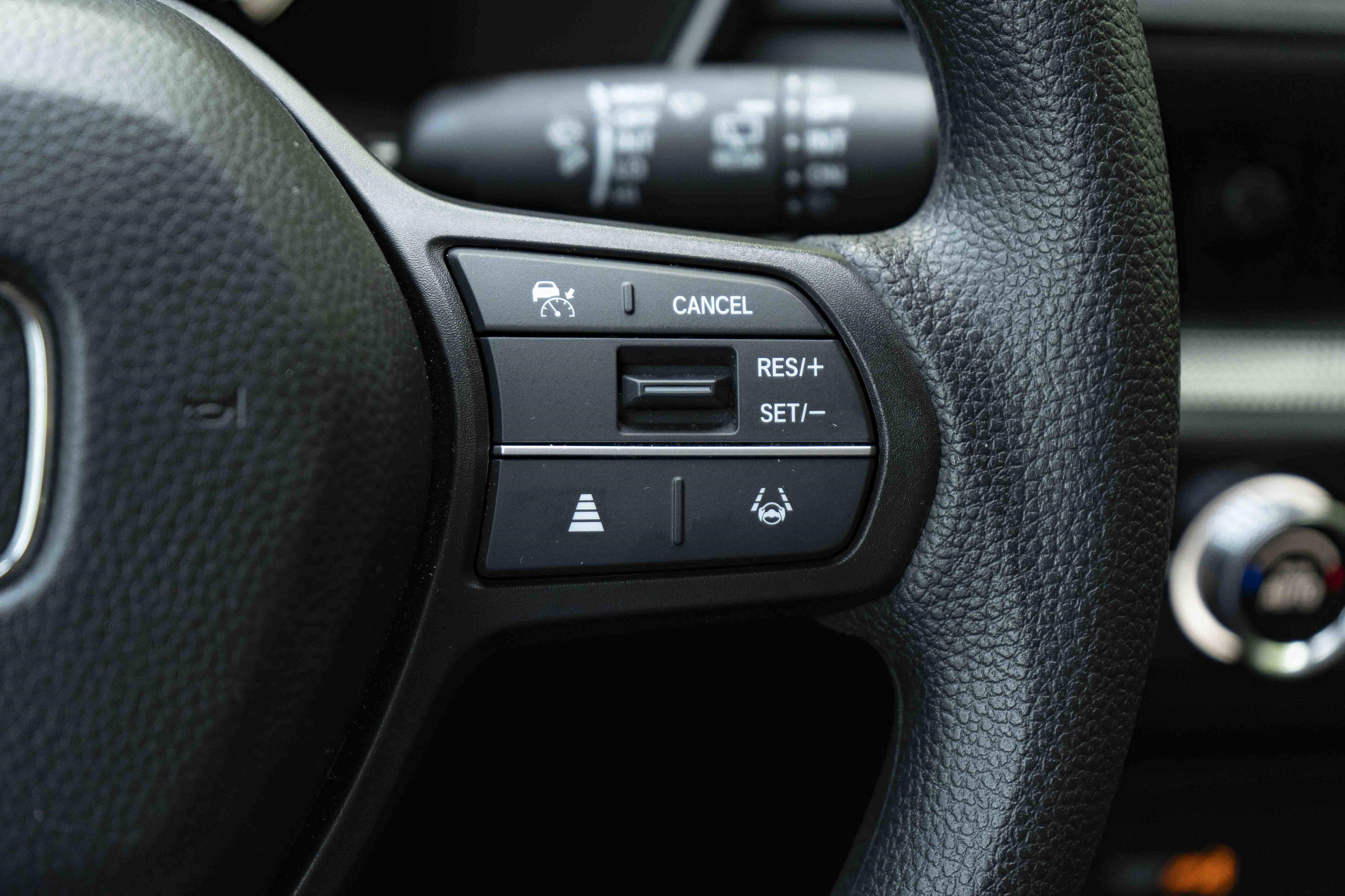 Used 2025 Honda CR-V LX image 21