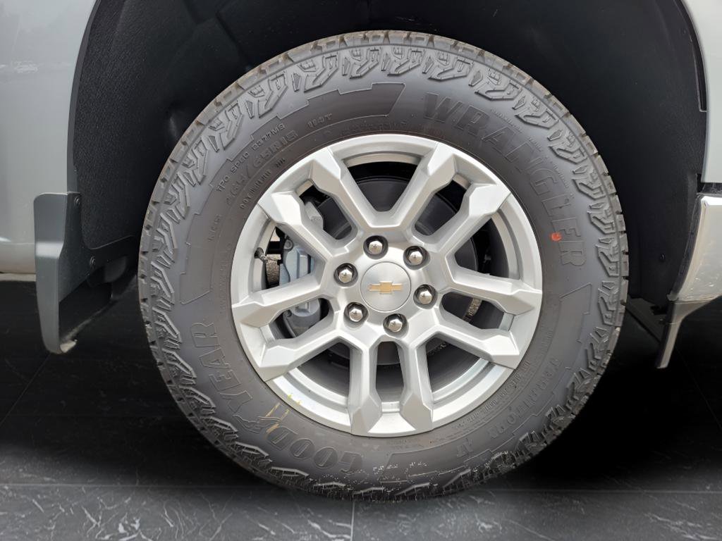 New 2025 Chevrolet Silverado 1500 LT image 44