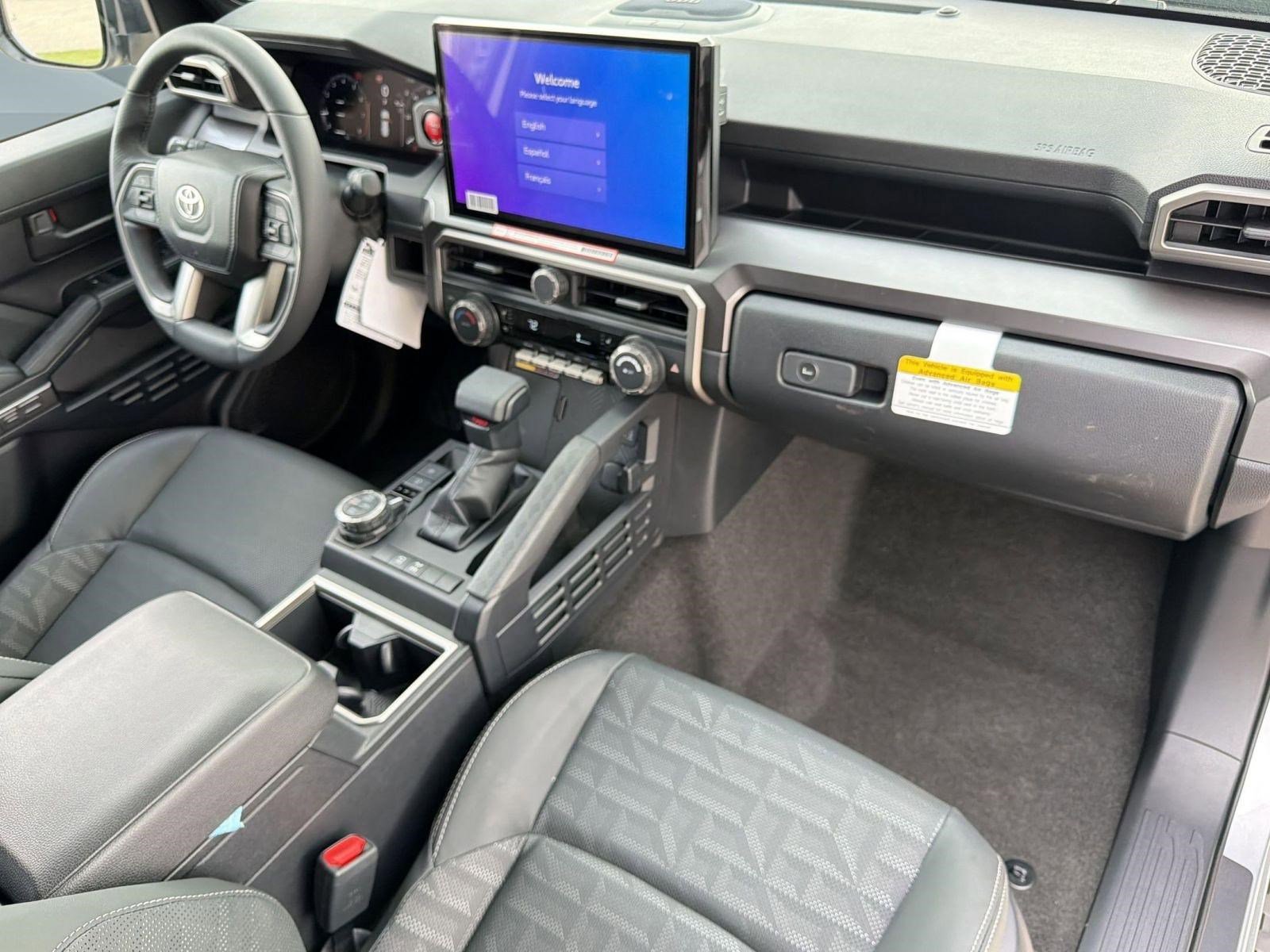 New 2026 Toyota 4Runner SR5 AWD/4WD image 27