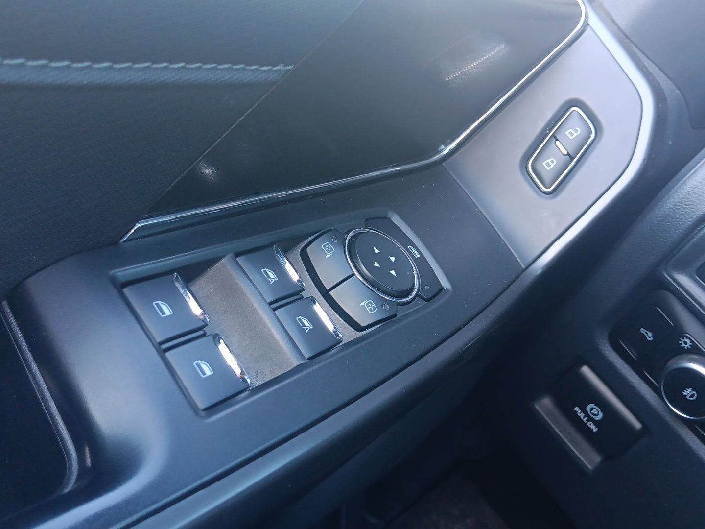 Used 2024 Ford F150 XLT w/ Equipment Group 302A MID image 19