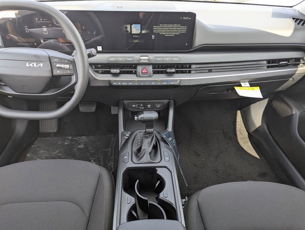 New 2026 Kia K4 LXS image 15