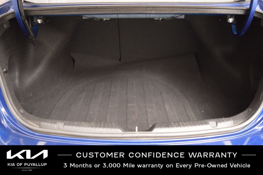 Used 2017 Kia Forte LX image 19
