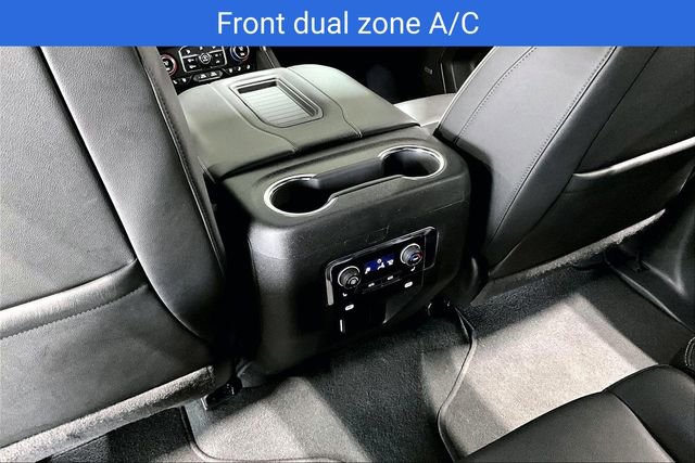 Used 2024 Chevrolet Suburban Premier image 13