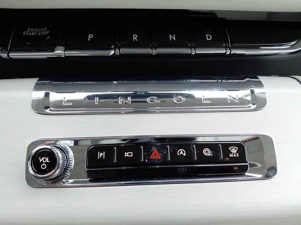New 2026 Lincoln Aviator Reserve AWD/4WD image 25