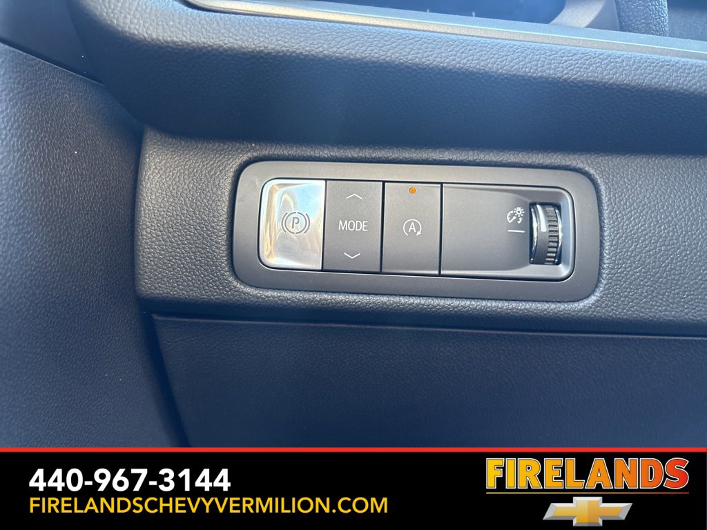 New 2026 Chevrolet Traverse LT w/ Midnight/Sport Edition image 18