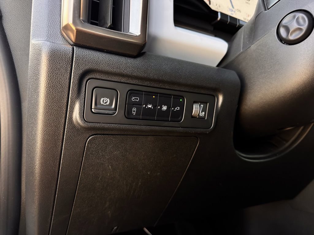 Used 2025 GMC Hummer EV 3X AWD/4WD image 19