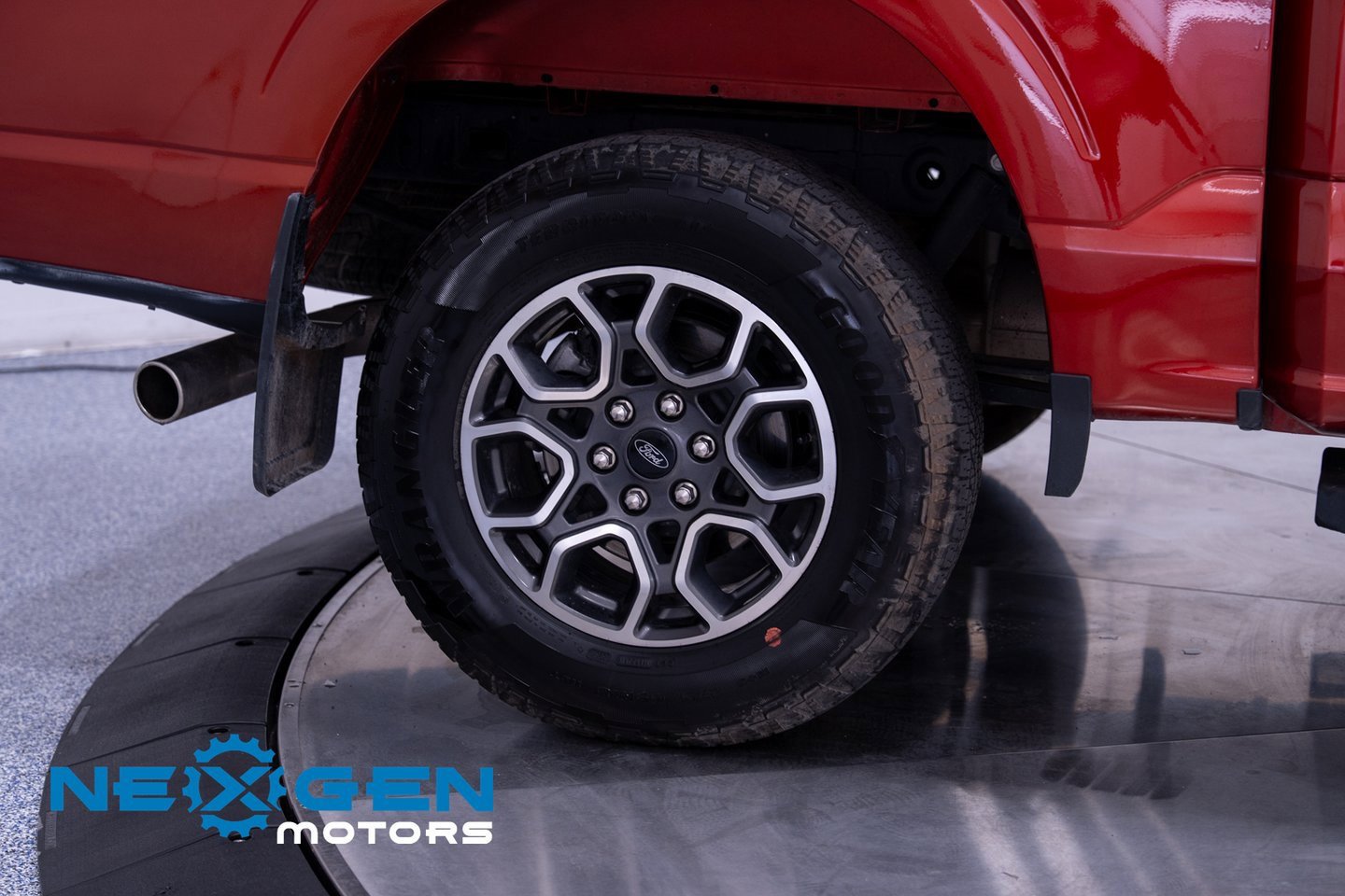 Used 2023 Ford F150 Lariat w/ Trailer Tow Package image 55