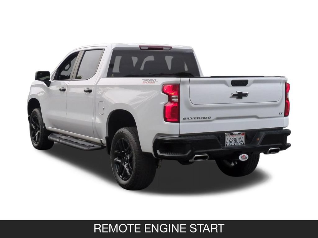Used 2025 Chevrolet Silverado 1500 LT Trail Boss w/ Protection Package AWD/4WD image 7