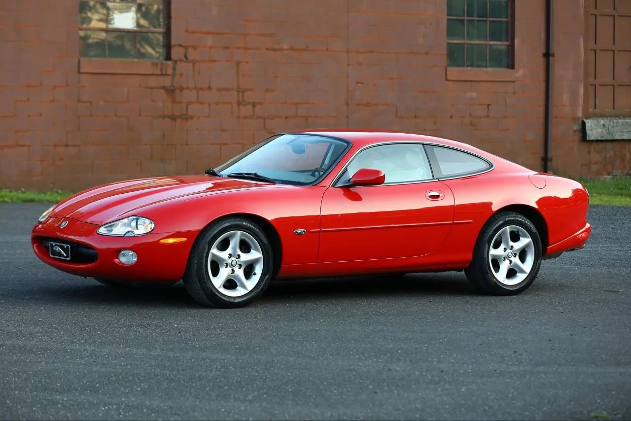Used 2001 Jaguar XK8 Coupe