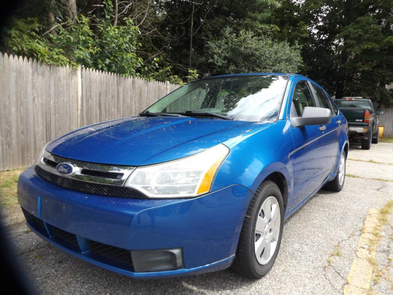 Used 2010 Ford Focus S image 1
