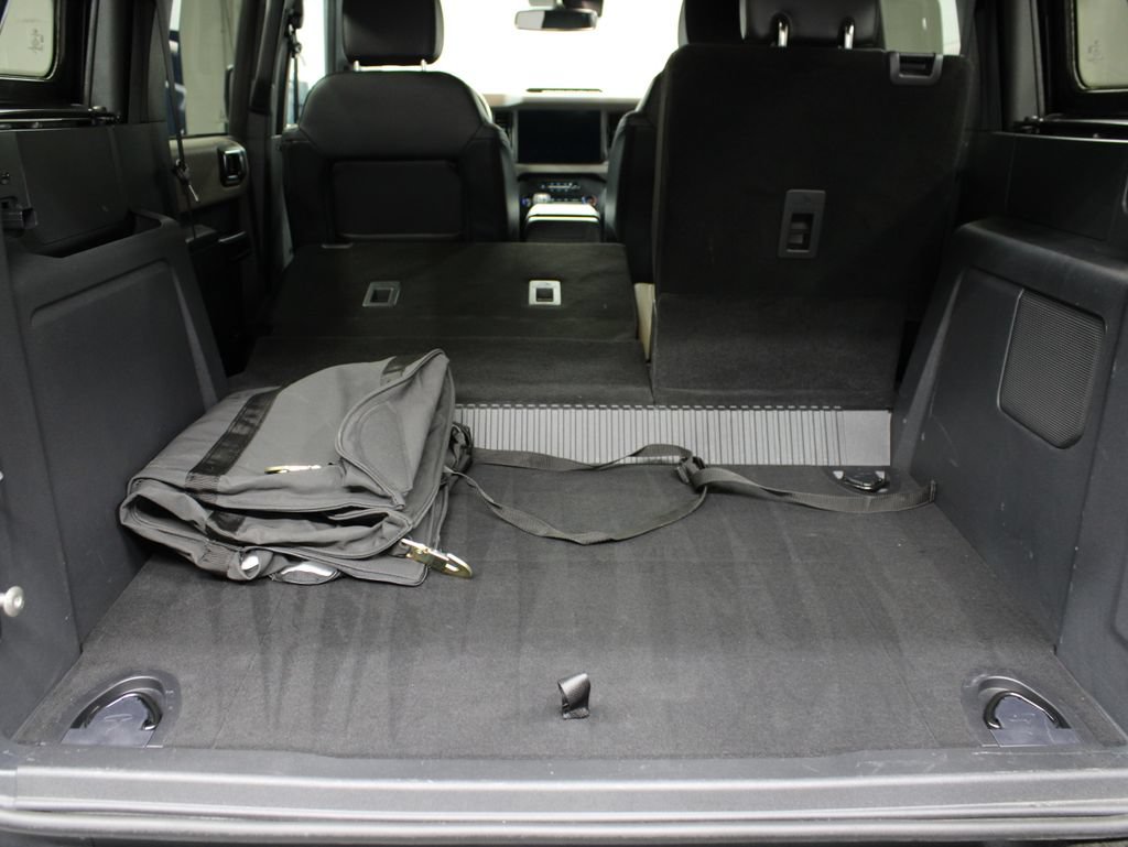 Used 2024 Ford Bronco Wildtrak AWD/4WD image 45